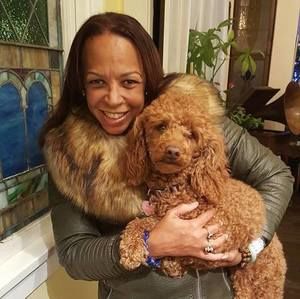 Meet your Posher, Leslie